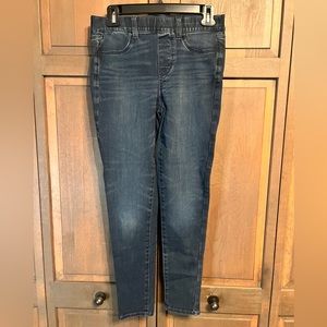 Women’s American Eagle 360 Next Level Stretch Jeans - Size 6R